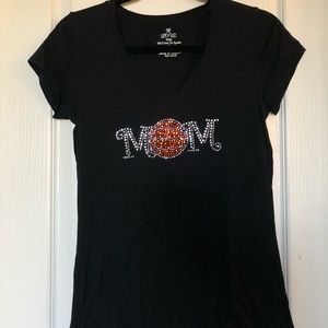 Perfectly stoned Basketball Mom V-neck top!